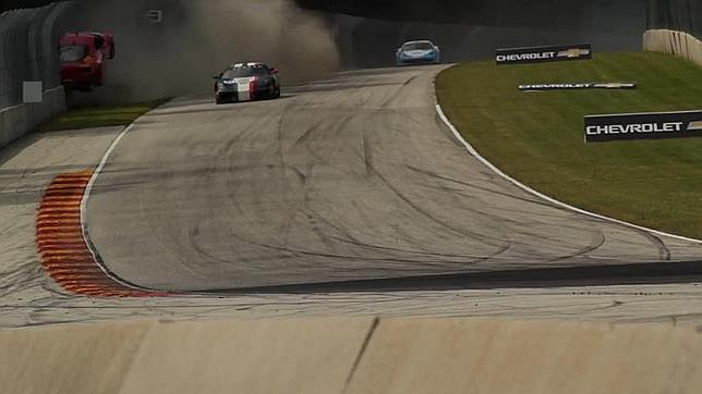 Escalofriante Accidente En Una Carrera En La Ferrari Challenge