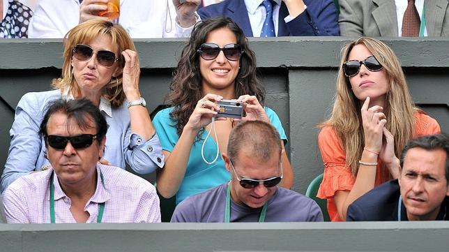 Rafa Nadal Arropado En Wimbledon Por Las Tres Mujeres De Su Vida