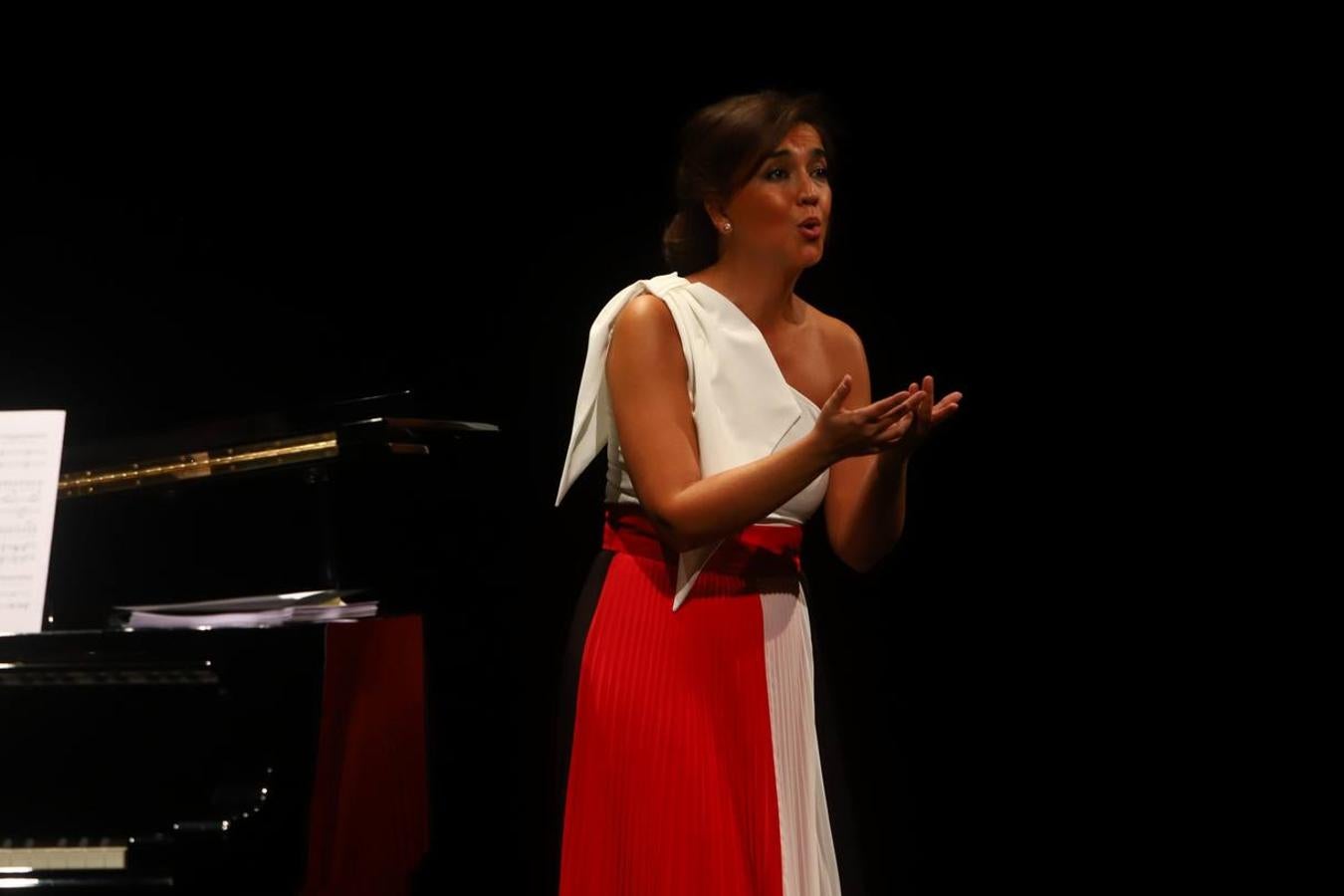 El concierto de la soprano Auxiliadora Toledano en Córdoba en imágenes