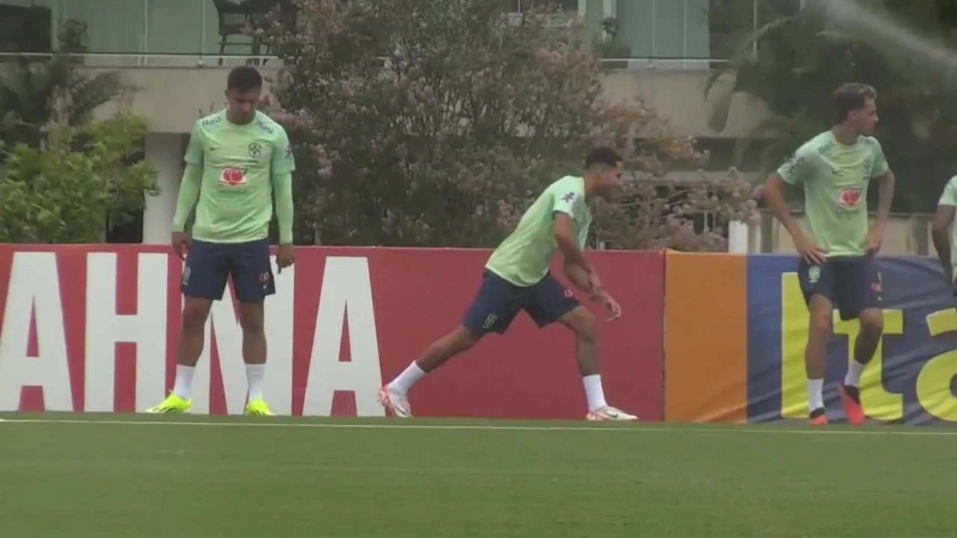 Brasil Elige A Endrick Como Titular En Su Primer Entrenamiento Antes