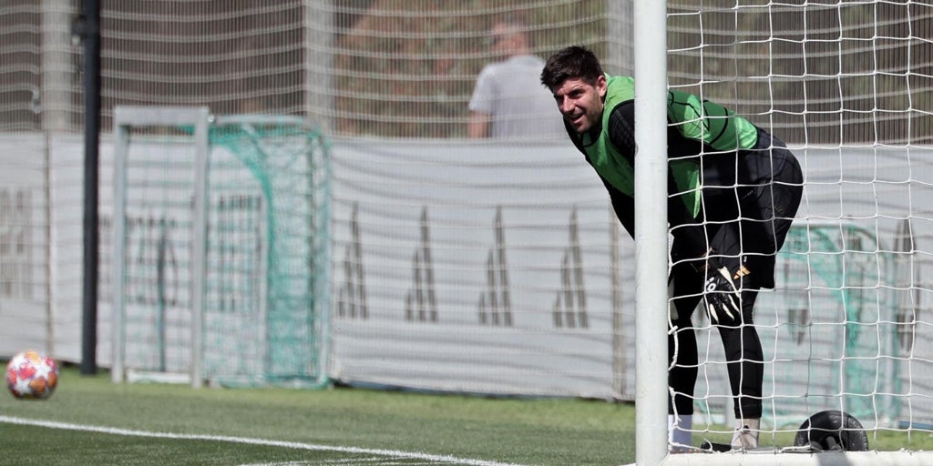 Courtois Se Queda Fuera De La Eurocopa