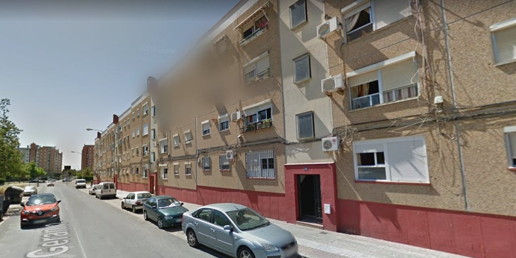 Un Hombre Se Atrinchera En Su Casa De Huelva Y Amenaza Con Explotar Una