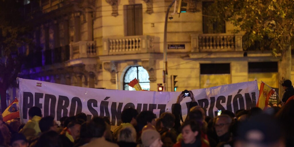 La Sexta Jornada De Protestas En Ferraz En Im Genes