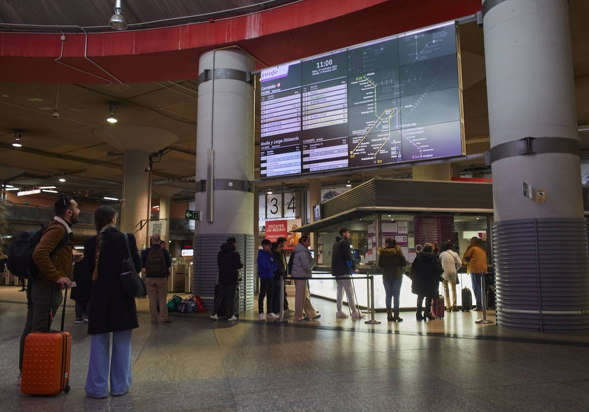 Renfe recupera la circulación del tramo Atocha Recoletos con restricciones