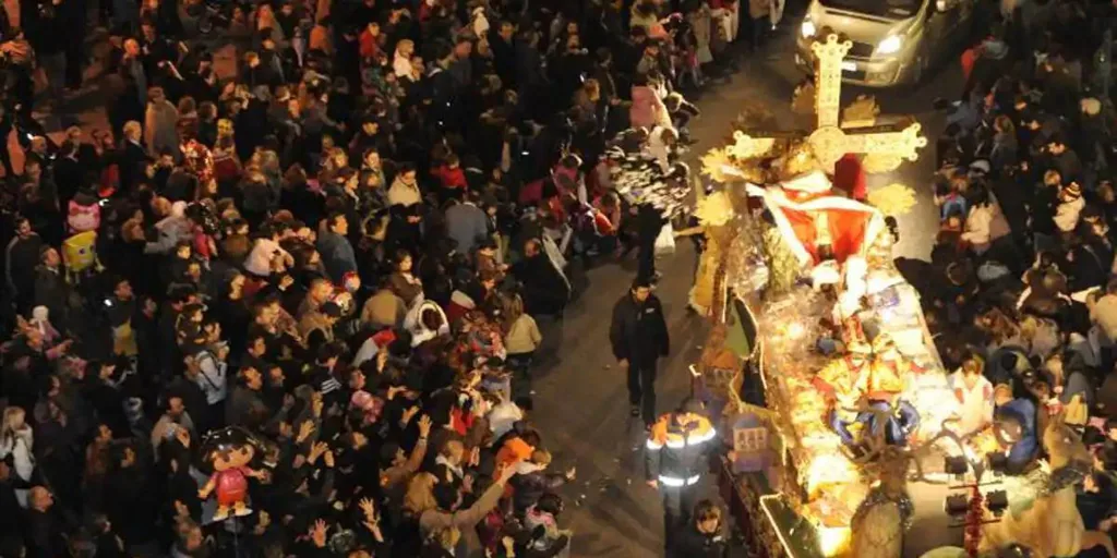 Cabalgata De Reyes En Castell N A Qu Hora Empieza Y Cu L Es El