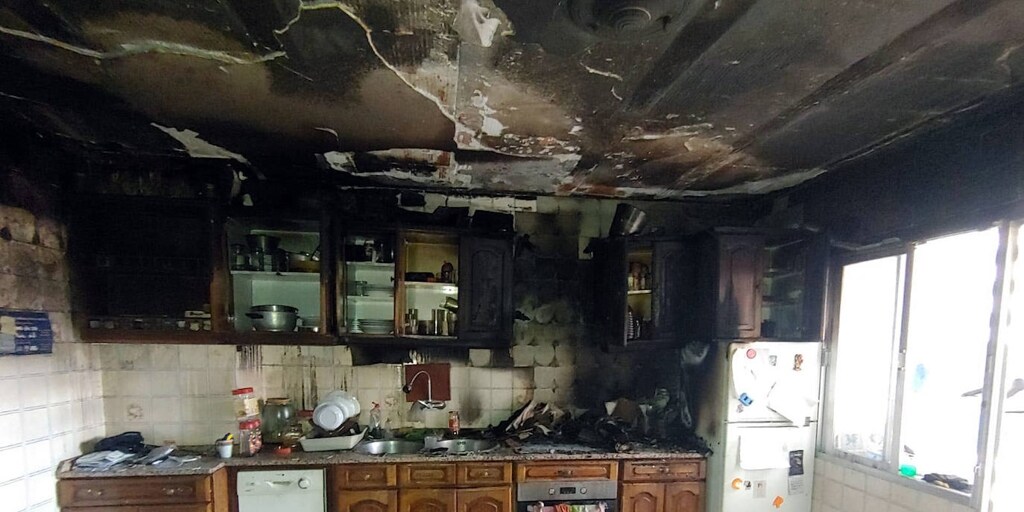 Un Incendio Originado En Una Sart N Calcina La Cocina De Una Vivienda