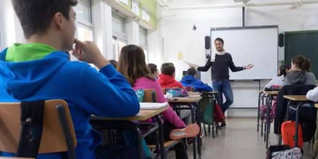 Oposiciones de docentes en Andalucía la Junta publica los criterios de