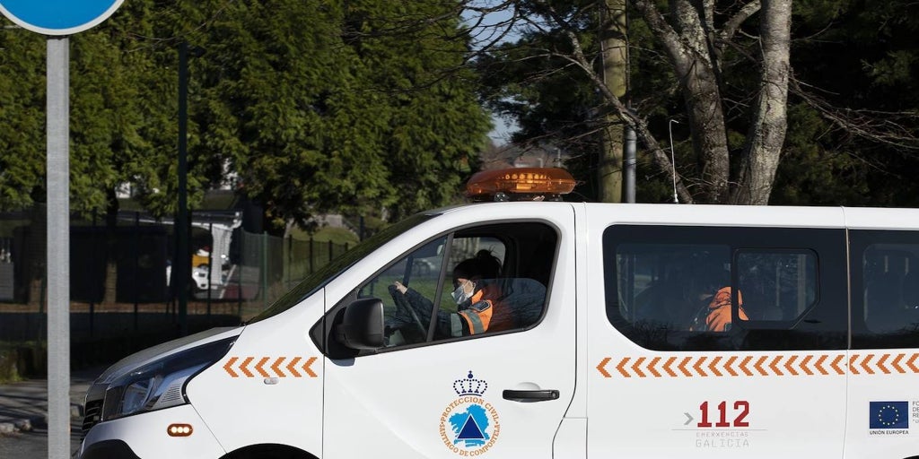 Mueren los dos ocupantes de una furgoneta tras chocar contra un camión