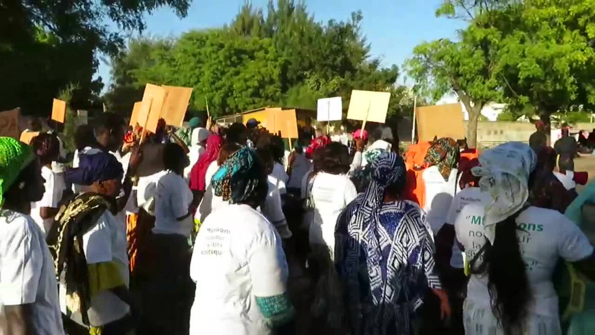 Cientos De Mujeres Se Movilizan En Senegal Contra El Cambio Clim Tico