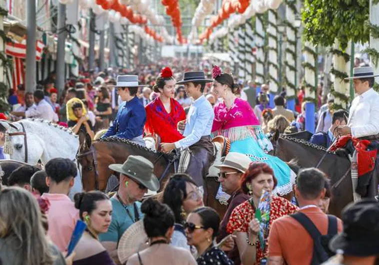 Miércoles de Feria de Sevilla 2024: día festivo con el real hasta arriba