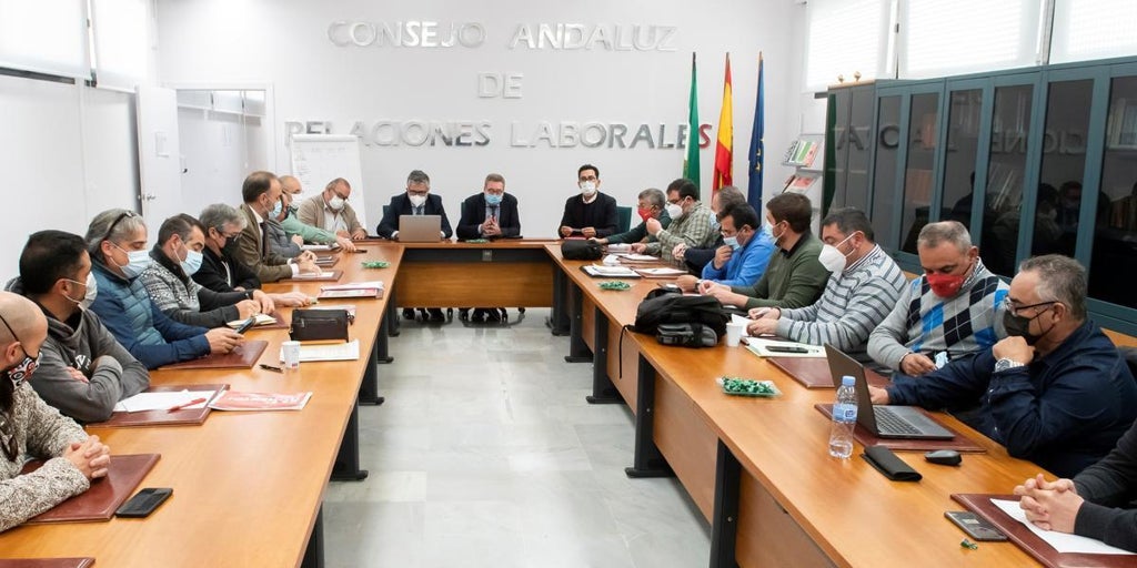 Los sindicatos volverán a la calle si la patronal no cumple en Cádiz