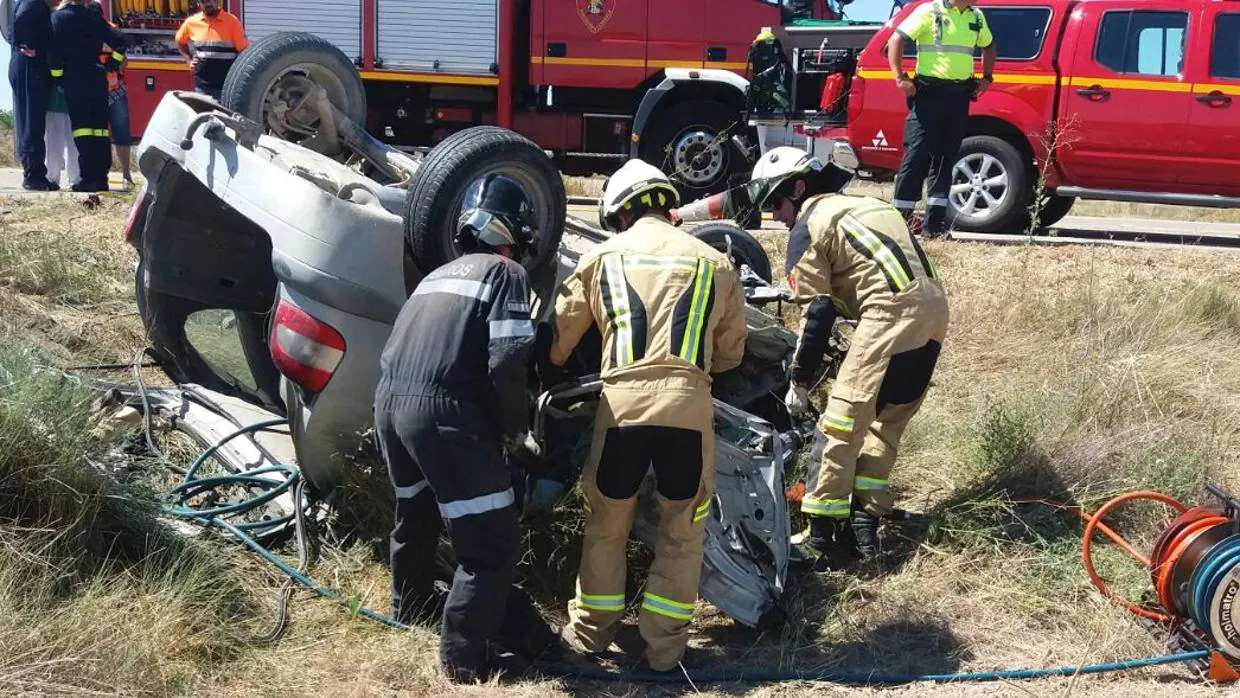 Dos muertos en sendos accidentes de tráfico en carreteras de Zaragoza