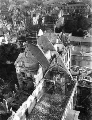 Un aspecto de los Daños Causados por el bombardeo en Reims