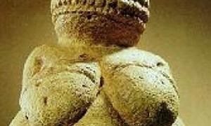 Las mujeres del futuro serán más bajas y corpulentas