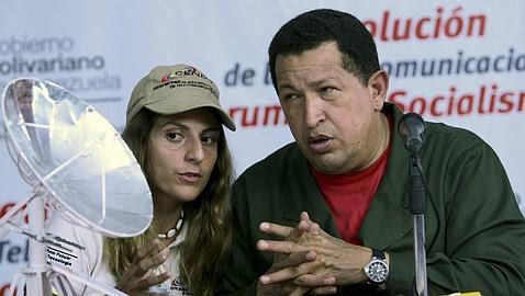 Chávez intenta desviar el escándalo de los alimentos podridos importados