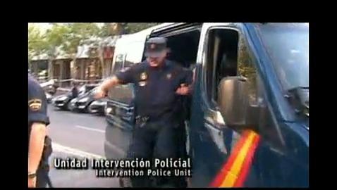 La Policía Nacional irrumpe en YouTube