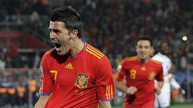 Una espada agujerea a Honduras