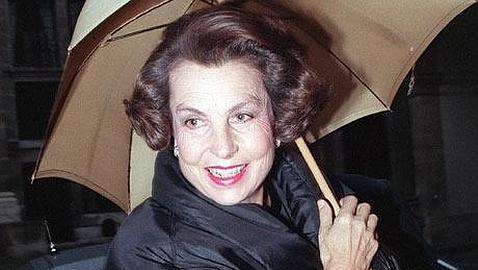 El fabuloso escándalo de Bettencourt y la dimisión de la mujer del ministro