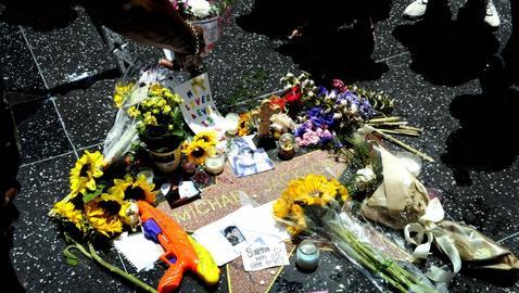 El padre de Michael Jackson presenta una demanda contra el doctor Murray