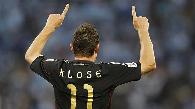 Klose, a un gol de Ronaldo como máximo goleador de los mundiales