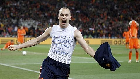 Andrés Iniesta hace historia dando la victoria a la Selección Española