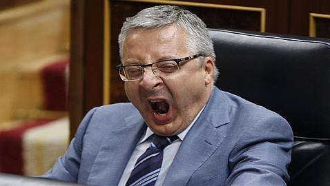 El debate más vacío, pero con insultos