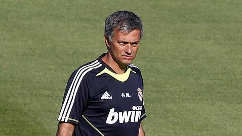 La primera visita de Mourinho al Camp Nou como madridista, el 28 de noviembre