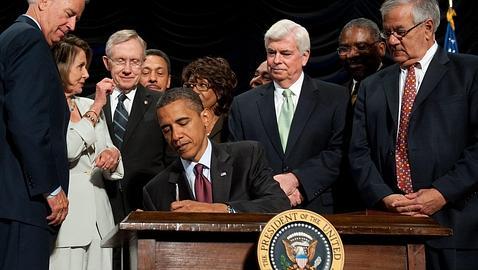 Obama promulga la reforma de Wall Street