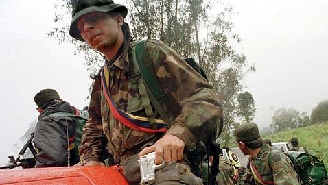 El ejército colombiano dice que Uribe ha reducido las FARC en 15.000 miembros