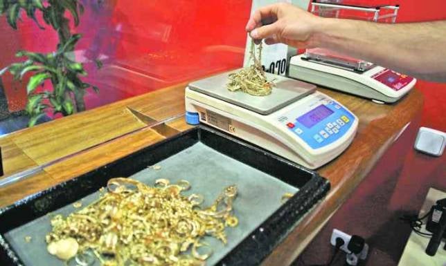 El asedio de los clanes del oro