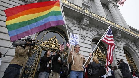Los homosexuales podrán casarse en California a partir del 18 de agosto