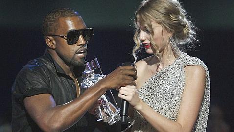 Kanye West pide perdón a Taylor Swift