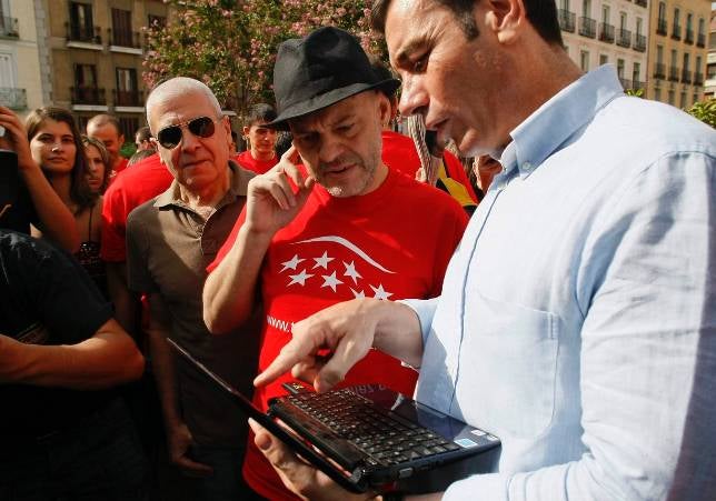 Las primarias se libran en internet