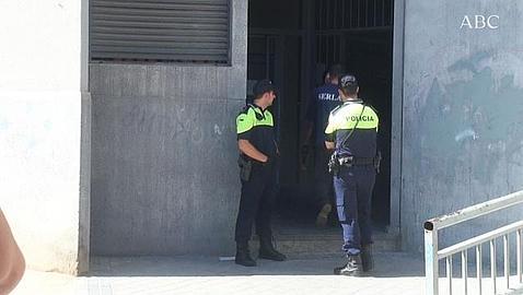 La Policía desaloja la vivienda de la familia de «El Rafita»