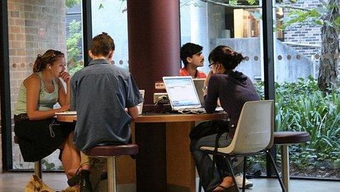 Las redes sociales, ¿adictivas como el tabaco?