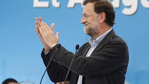 Rajoy exige al Gobierno que actúe «para que no nos tomen por el pito del sereno»