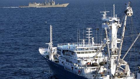 El fiscal pide 220 años para dos piratas que participaron en el secuestro del  «Alakrana»