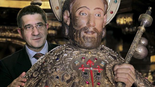 Patxi López no entiende la «burbuja» en torno a ETA