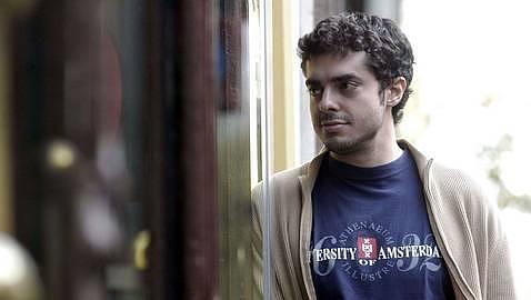 El poeta cordobés Joaquín Pérez Azaústre gana el premio Loewe de Poesía