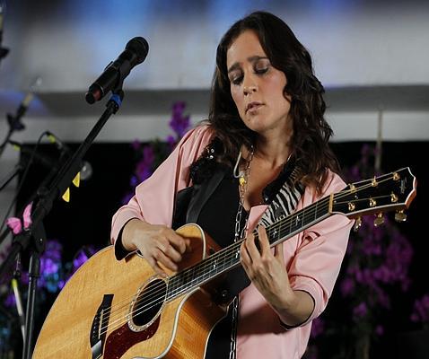 Julieta Venegas actuará gratis en Madrid