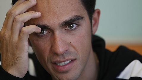 Contador «no podría asegurar» su continuidad como ciclista