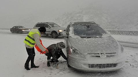 Consejos para colocar las cadenas para la nieve