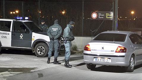 Distribuidos 200 efectivos militares para dirigir y supervisar el tráfico aéreo