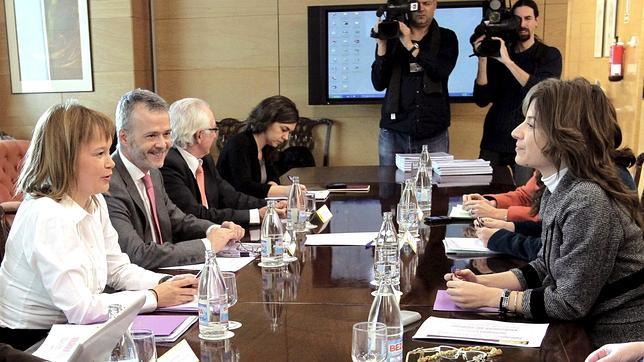 Pajín impulsará el estudio «caso por caso» de las asesinadas por violencia machista