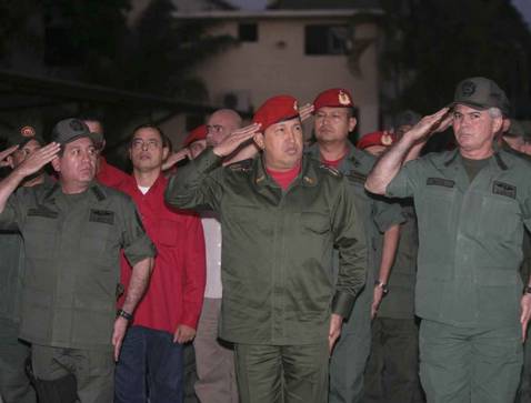 Chávez reta a Washington a «romper relaciones diplomáticas»