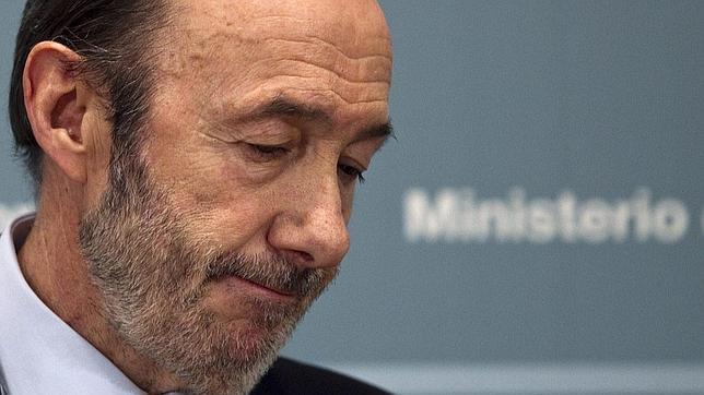 Rubalcaba asume el desgaste en las filas socialistas: «Si pierdes, perdiste»