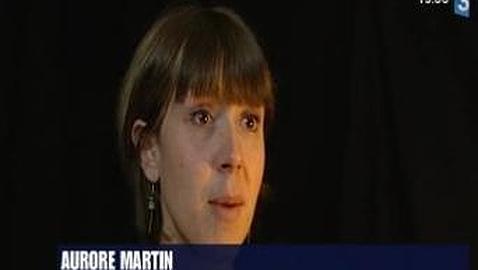 Aurore Martín, reclamada por terrorismo, da una entrevista en la televisión francesa