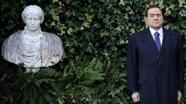 Crecen las presiones en Italia para que dimita Berlusconi