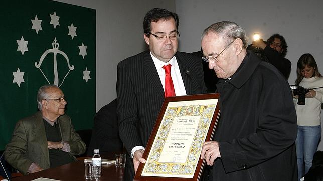 Juan García Santacruz, monteño distinguido