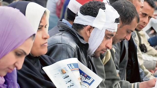 La plaza Tahrir aguarda